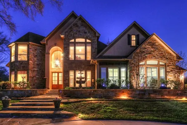 50 Lake Estates Drive, Montgomery, TX 77356