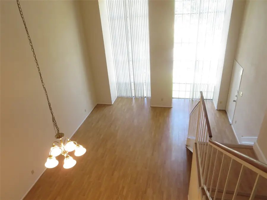 12633 Memorial Drive #72, Houston, TX 77024 - Image #2