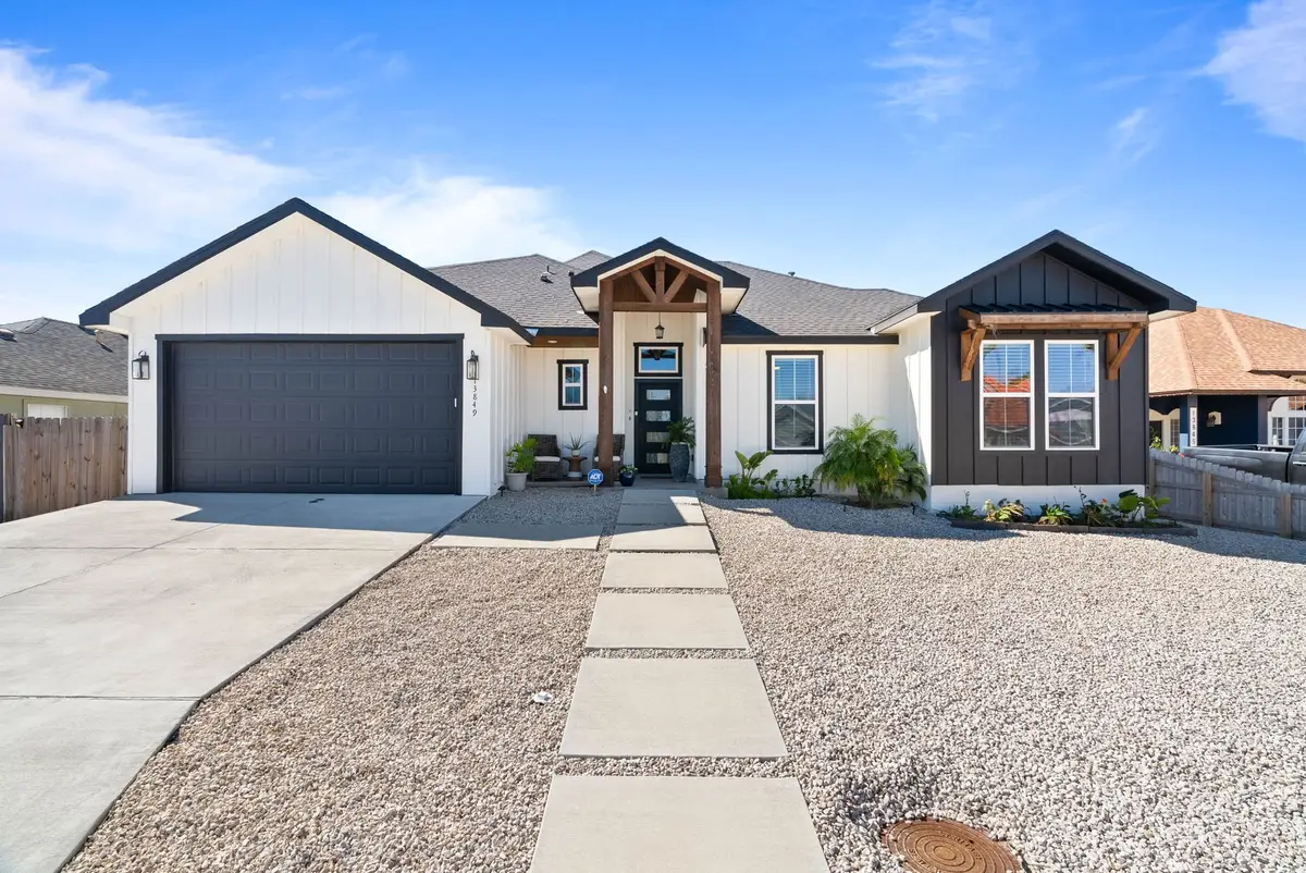 13849 Hawksnest Bay Drive, Corpus Christi, TX 78418 - #1