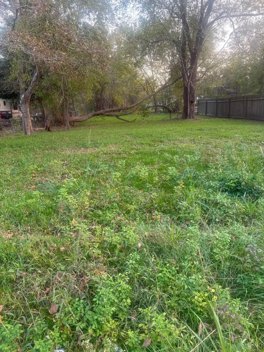 2379 Pope Street, Beaumont, TX 77703 - #3