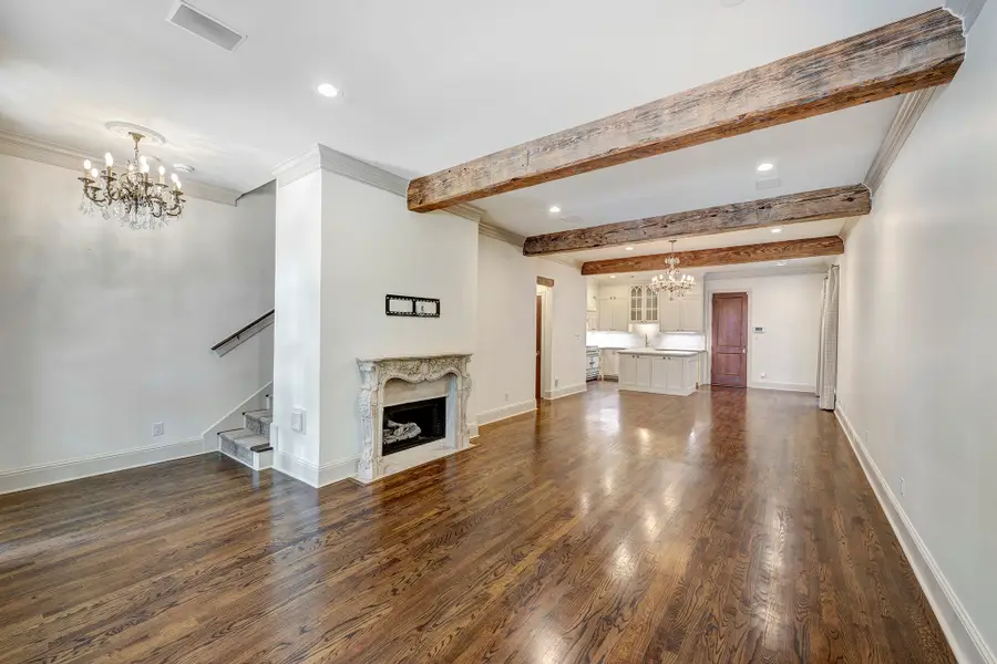 5124 Chevy Chase Drive, Houston, TX 77056 - Image #3