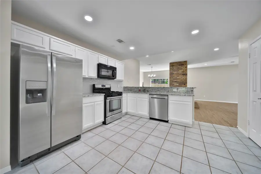 10 Still Corner Place, The Woodlands, TX 77381 - #3