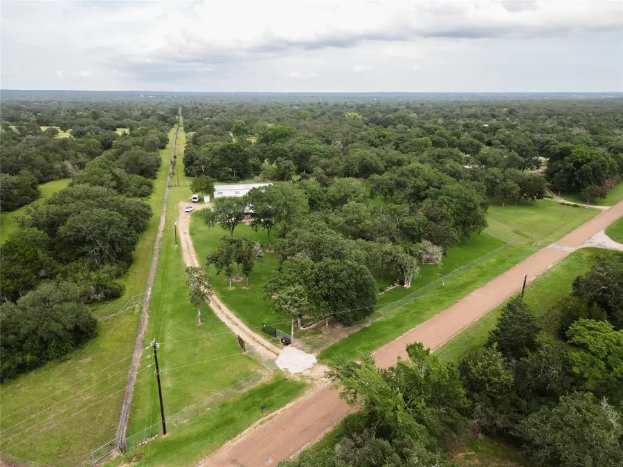 3051 Brunes Mill Road, Columbus, TX 78934 - Image #3