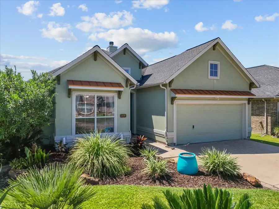 5038 Gulf Stream Lane, Bacliff, TX 77518 - Image #2