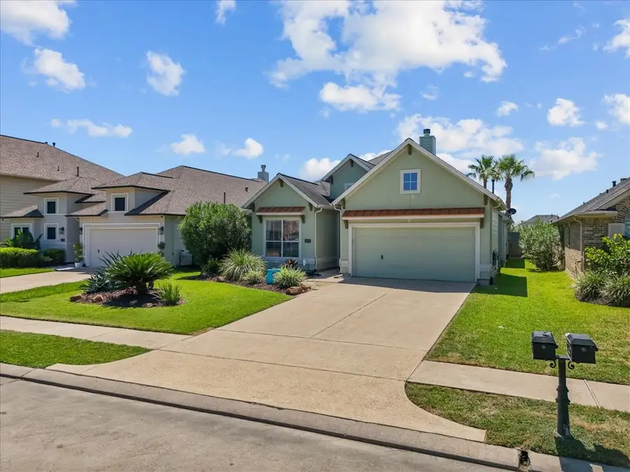 5038 Gulf Stream Lane, Bacliff, TX 77518 - Image #3
