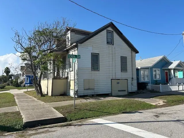 1302 Avenue M, Galveston, TX 77550 - Image #3