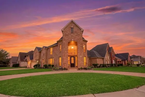 1711 Forestlake Drive, Sugar Land, TX 77479