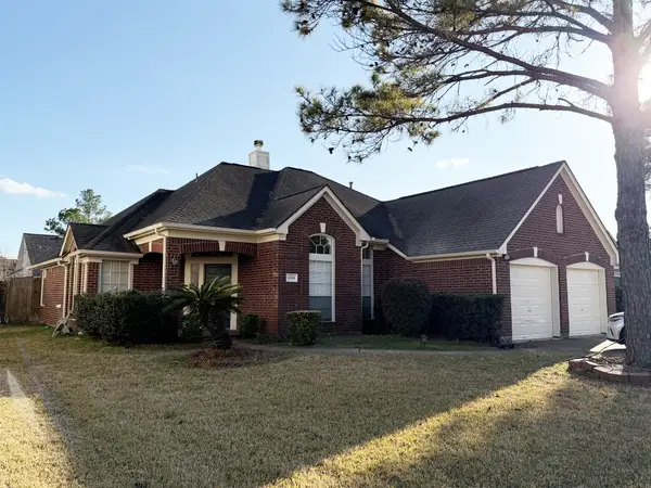 13319 Georgetown Drive, Sugar Land, TX 77478