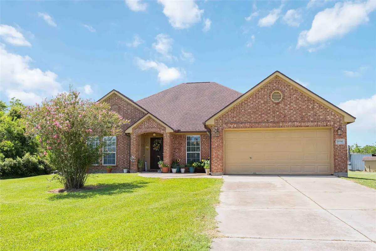 8686 Fm-2004, Santa Fe, TX 77510 - #1
