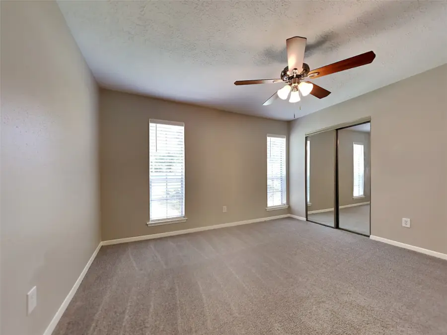17623 Huntersglen Circle, Humble, TX 77396 - Image #3