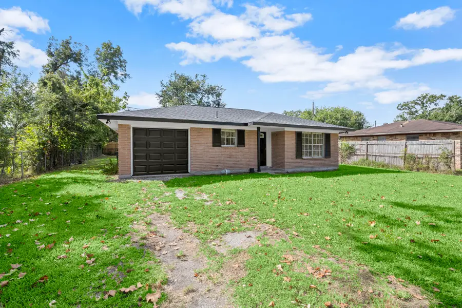 1093 Junell Street, Houston, TX 77088 - Image #2