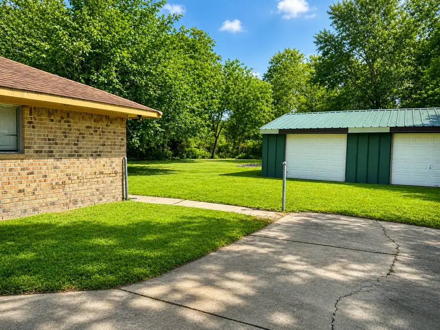 5164 County Road 181, Alvin, TX 77511 - #2
