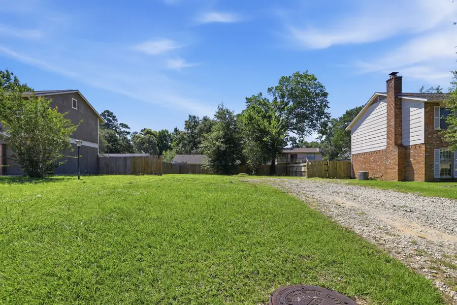 3034 Sycamore Springs Drive, Houston, TX 77339 - #3