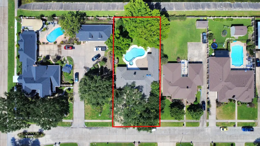 2310 Canterbury Court, Deer Park, TX 77536 - Image #2