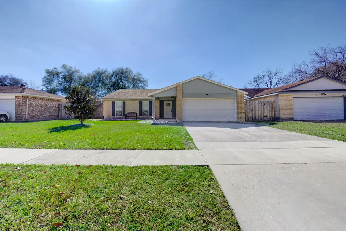 1231 Bramblebury Drive, Sugar Land, TX 77498 - #1