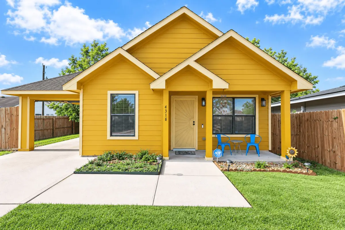 4318 Mckinley Street, Houston, TX 77051 - #1