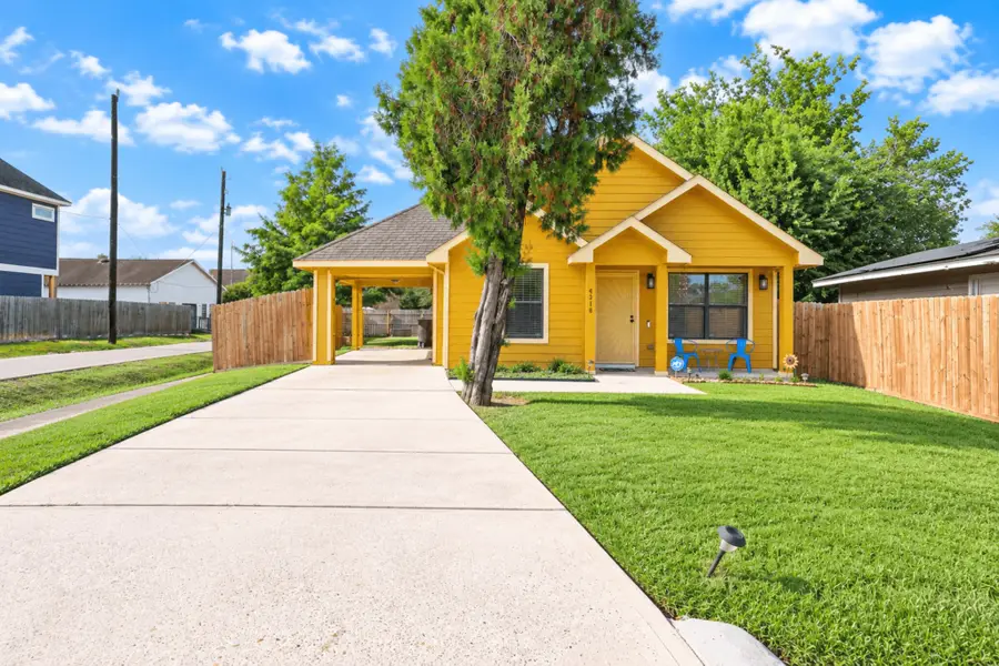 4318 Mckinley Street, Houston, TX 77051 - #3