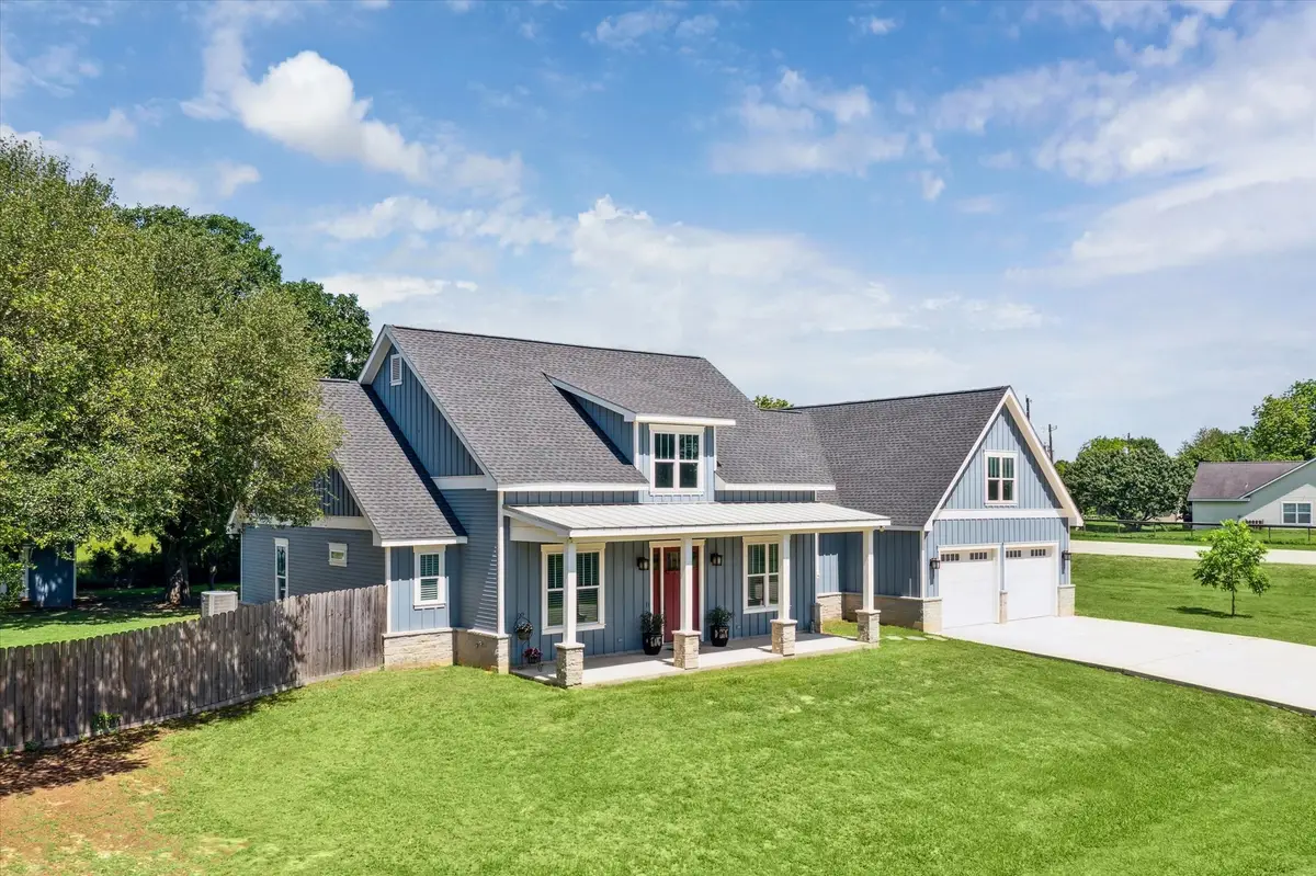 127 Buenger Road, Industry, TX 78944 - Image #1