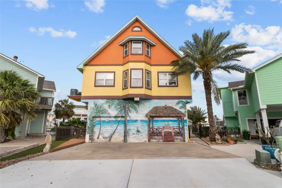 106 Isles End Road, Tiki Island, TX 77554 - #2