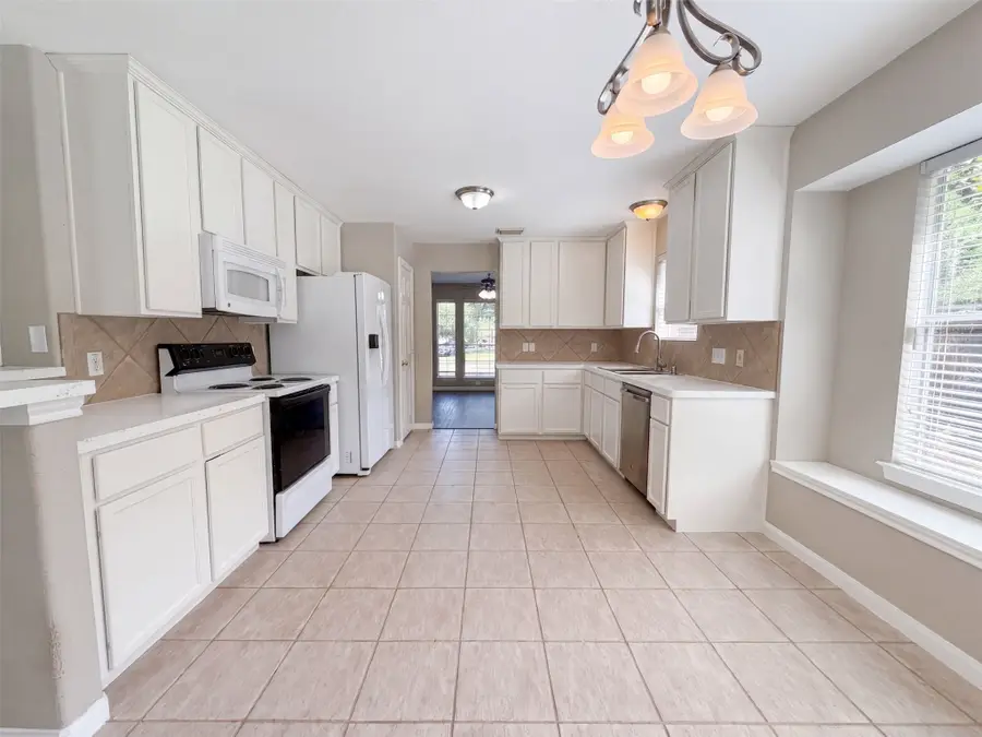 12159 Hawthorne Drive, Montgomery, TX 77356 - #2