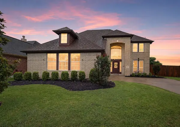 10913 Sycamore Drive N, La Porte, TX 77571