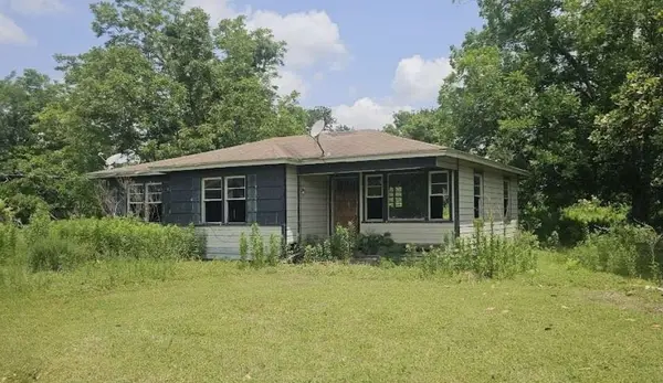 8303 Furray Road, Houston, TX 77028