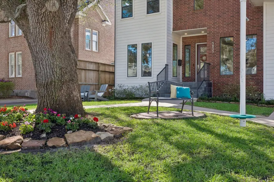 3833 Drummond Street, Houston, TX 77025 - #2