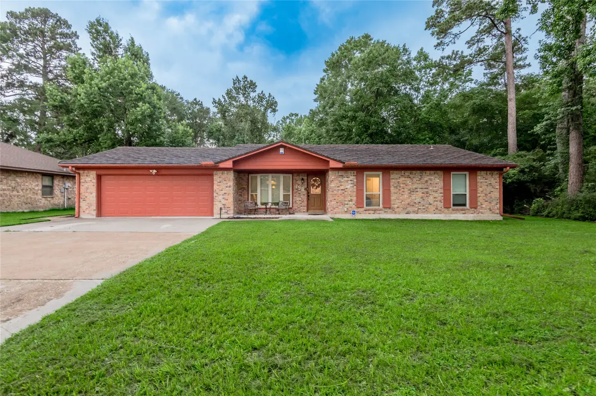 198 Westwood Drive E, Trinity, TX 75862 - #1