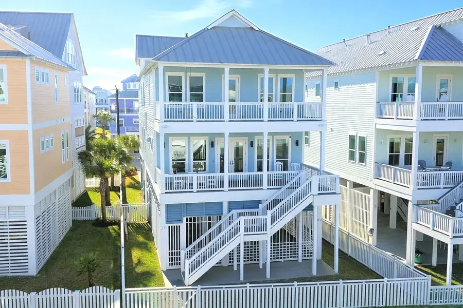 3839 Periwinkle, Galveston, TX 77554 - Image #3