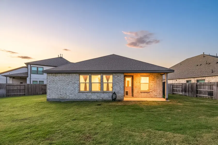 23002 Blackstone Park Road, Katy, TX 77493 - Image #3