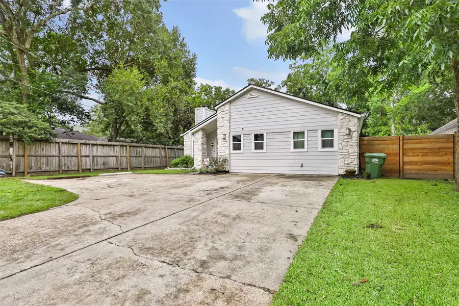 610 Maryland Street, Liberty, TX 77575 - #2