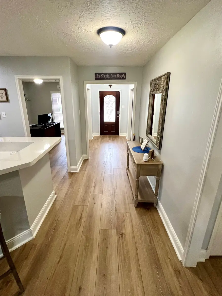 1806 Oak Wood Drive E, Pearland, TX 77581 - #3