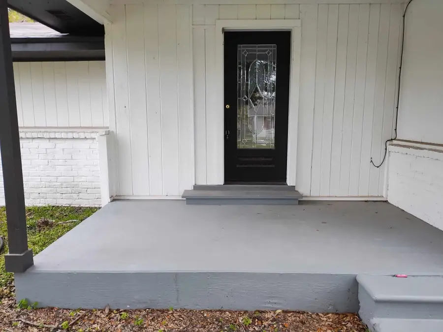 510 W Decatur Avenue, Orange, TX 77630 - Image #2