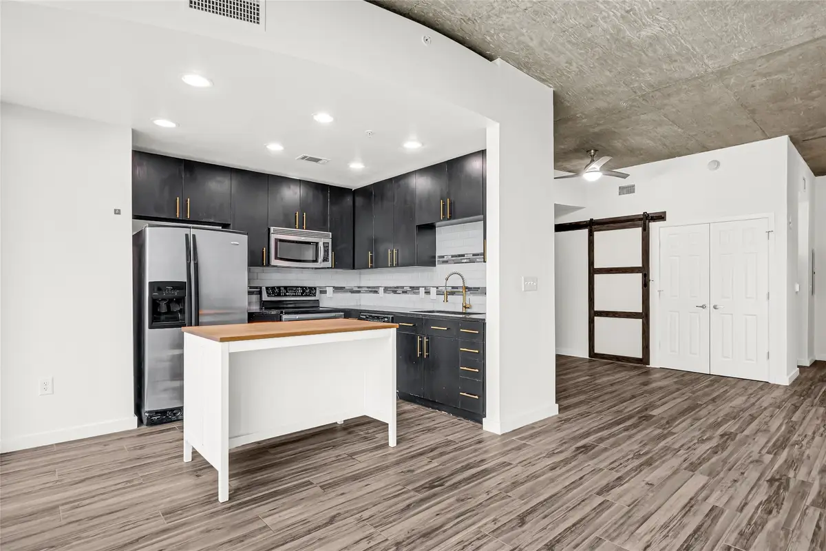 5925 Almeda Road #11406, Houston, TX 77004 - #1