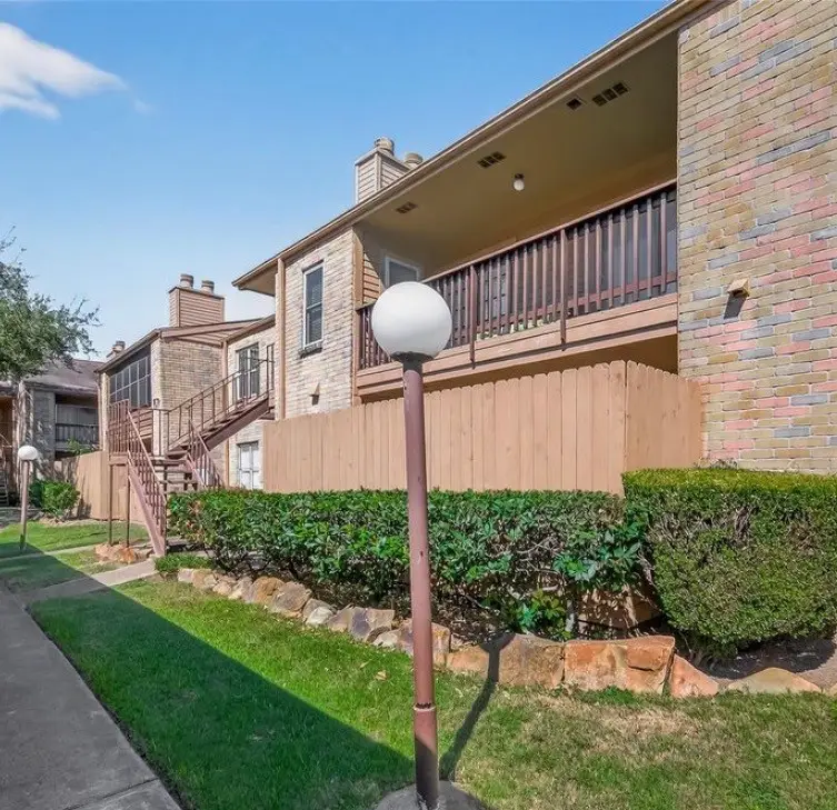 10555 Turtlewood Court #2303, Houston, TX 77072 - Image #2