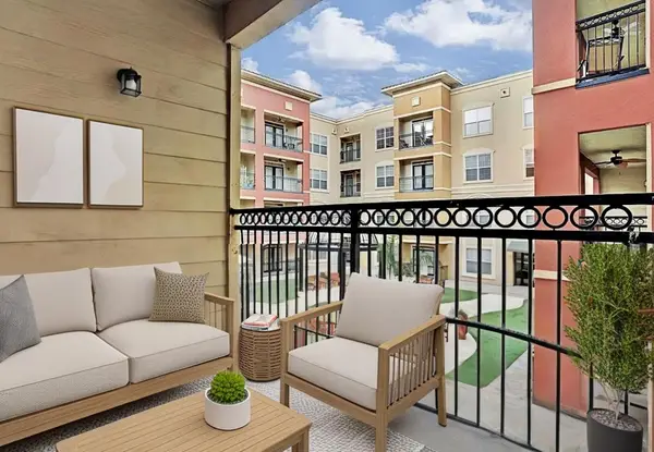 1711 Old Spanish Trail #218, Houston, TX 77054