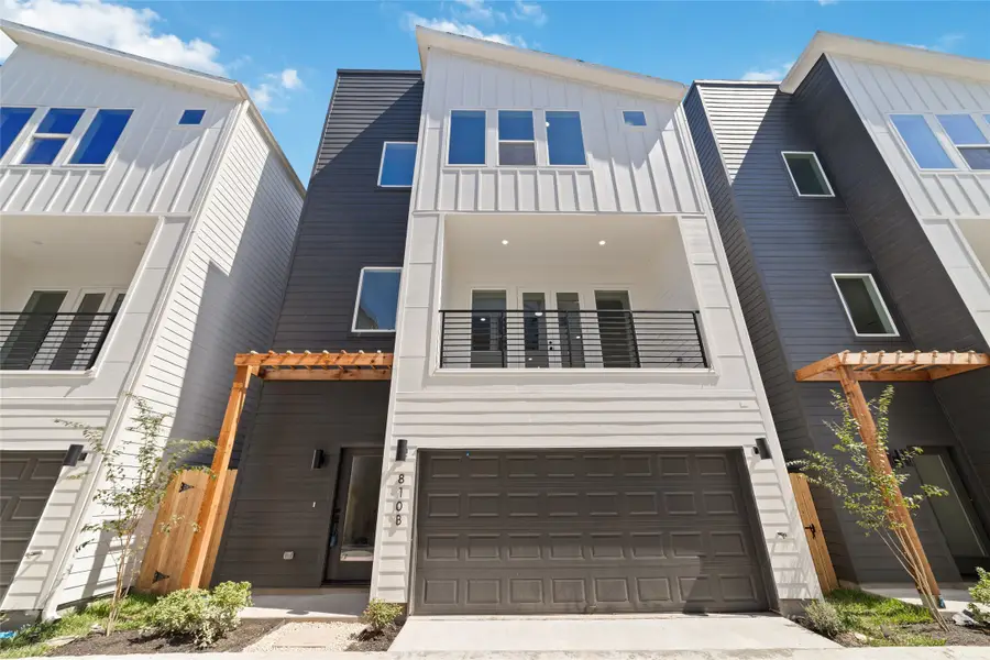 812 Elkhart Street #E, Houston, TX 77091 - #2