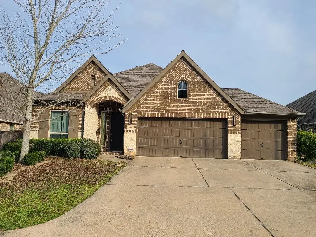 328 Red Petal Court, Conroe, TX 77304 - Image #1