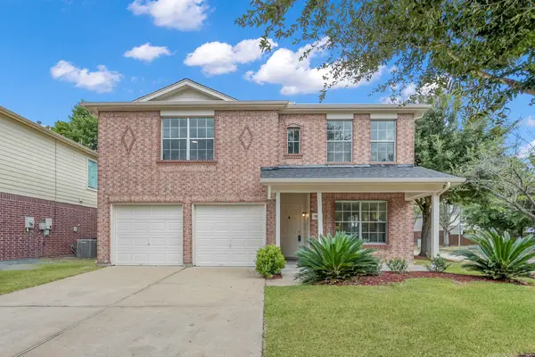 17602 S Summit Canyon Drive, Houston, TX 77095