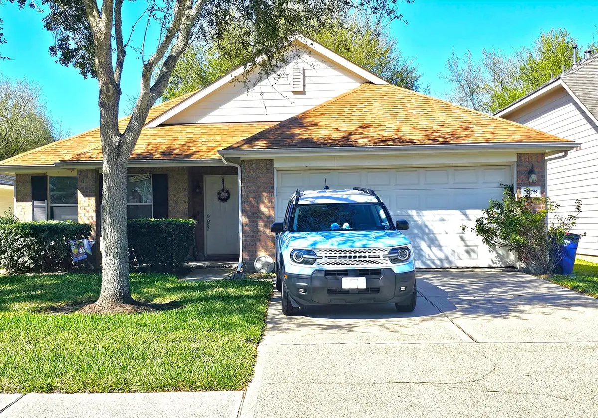 3008 Baronsgate Lane, Dickinson, TX 77539 - #1