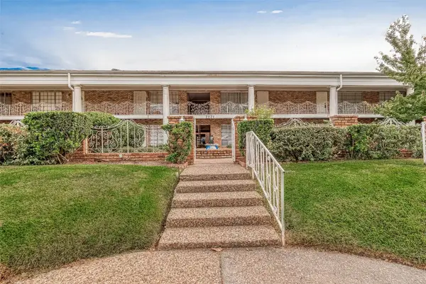 2201 Fountain View Drive #54, Houston, TX 77057