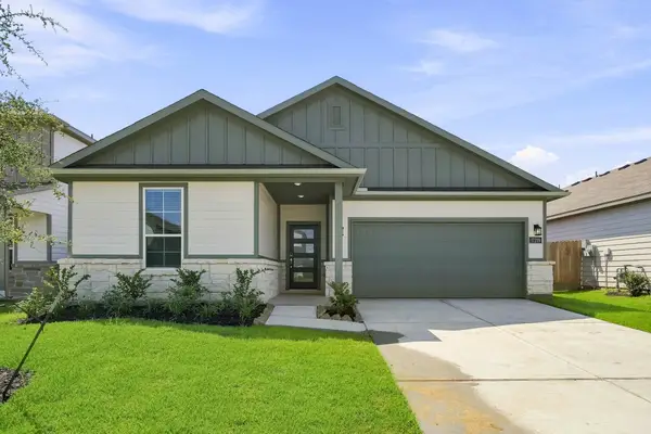 17219 White Peace Drive, Waller, TX 77484