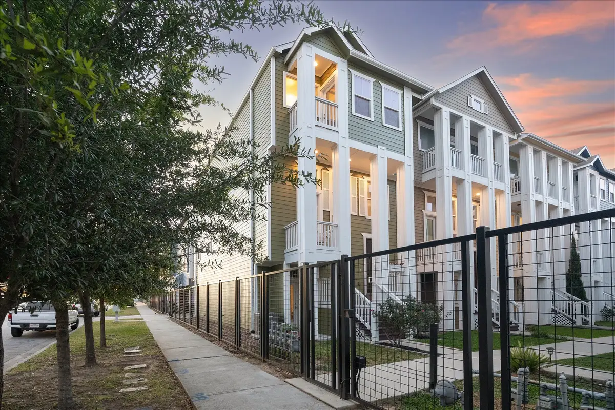 615 W 24th Street, Houston, TX 77008 - #1