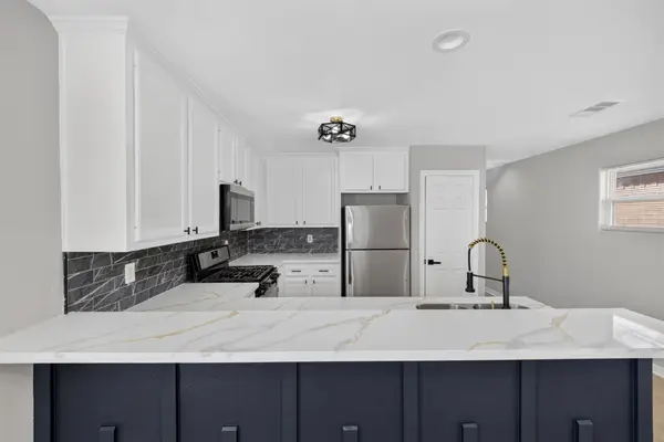 2917 Avenue M, Galveston, TX 77550