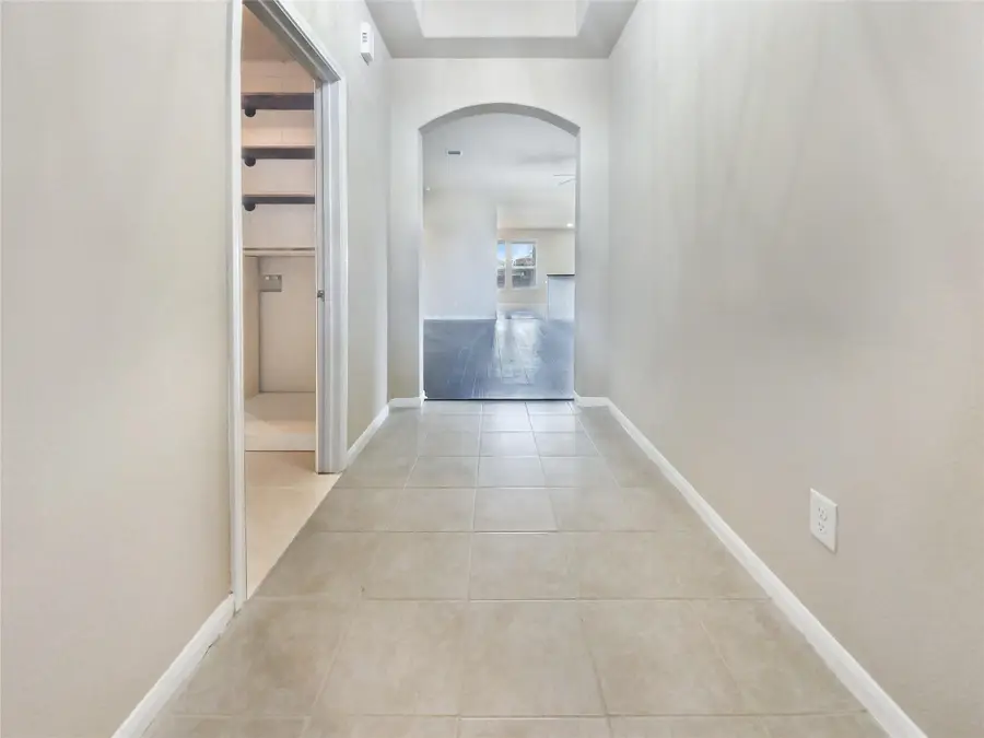 332 Country Crossing Circle, Magnolia, TX 77354 - Image #3