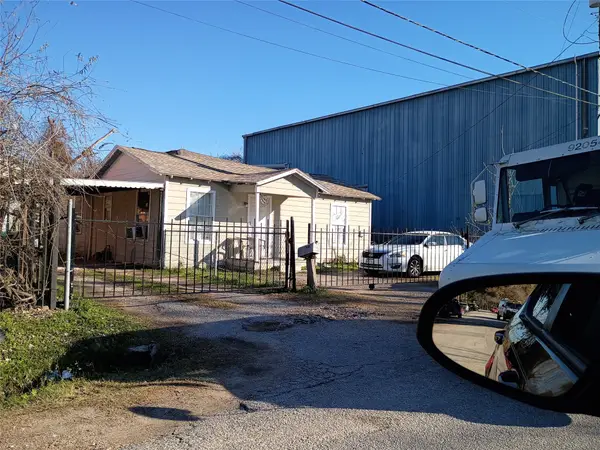 11914 Anchick Street, Houston, TX 77076