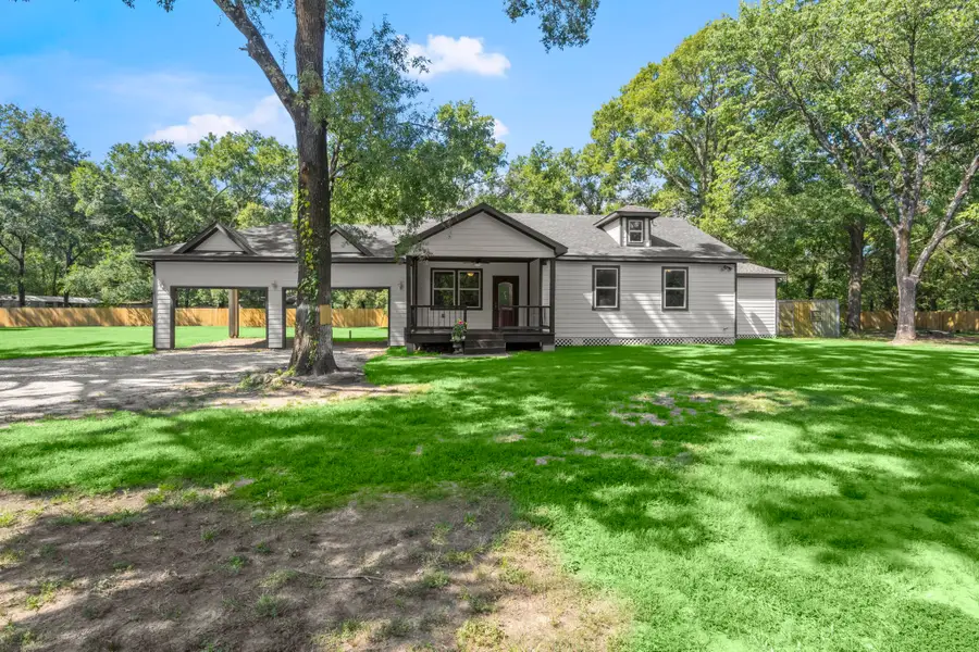 557 Star Dust Drive, Livingston, TX 77351 - Image #3