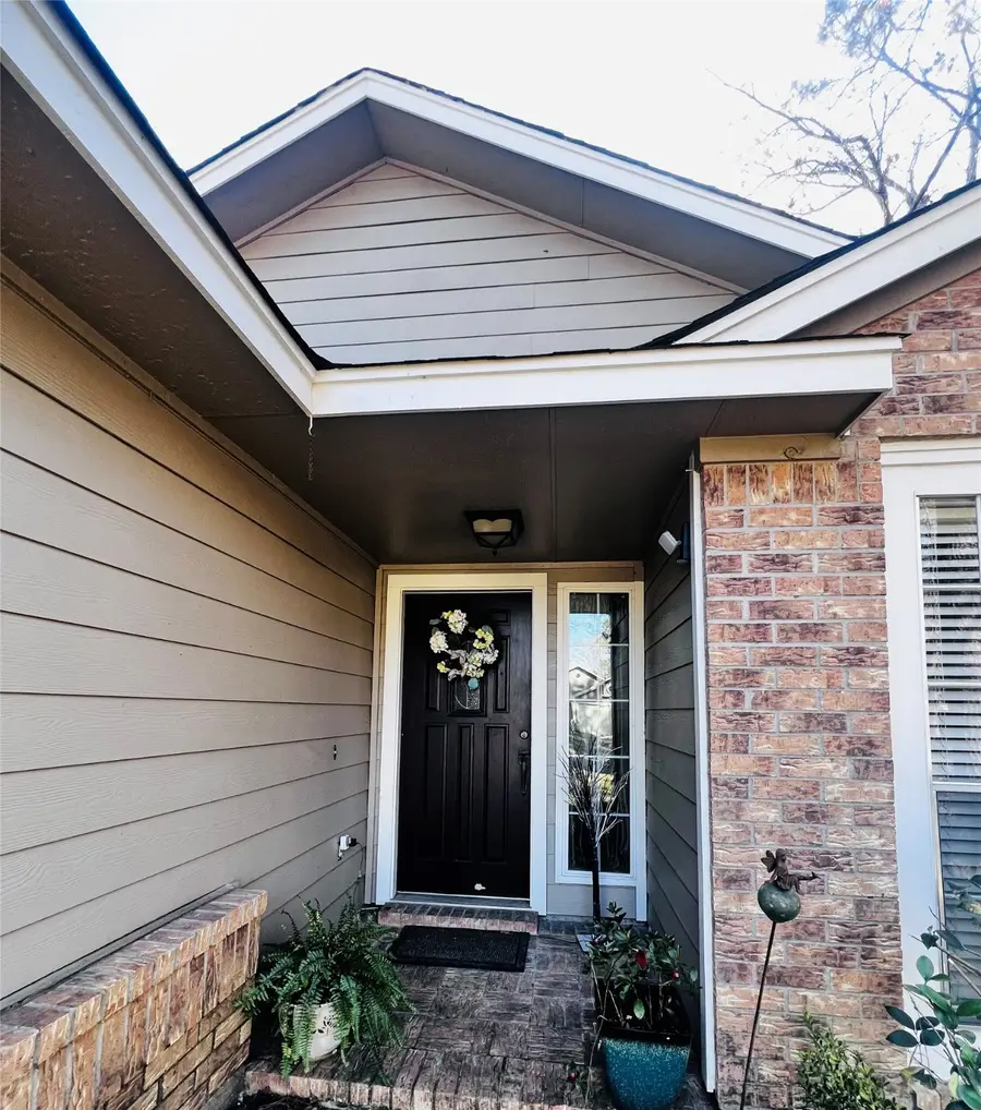 4026 Meadowgold Lane, Kingwood, TX 77345 - Image #3