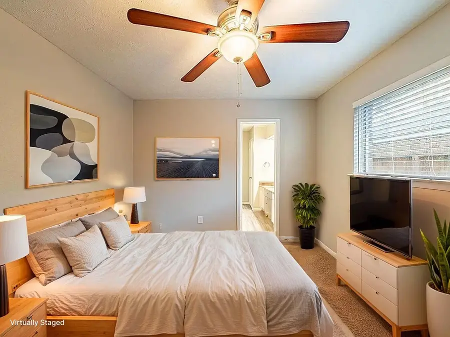 16234 Summer Wind Drive, Houston, TX 77090 - Image #3