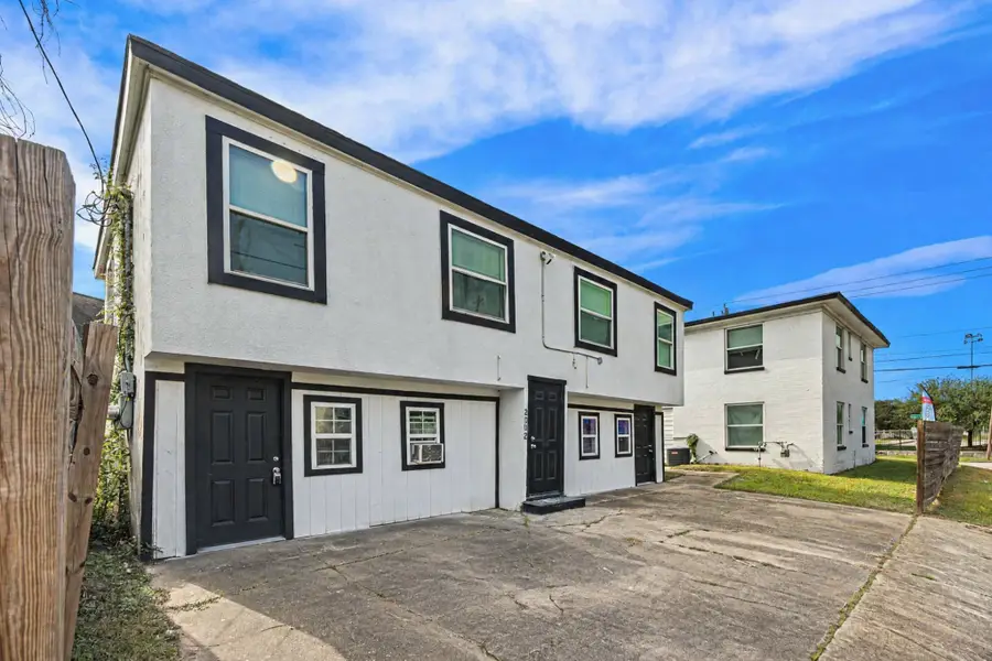 2002 Barbee Street, Houston, TX 77004 - #2